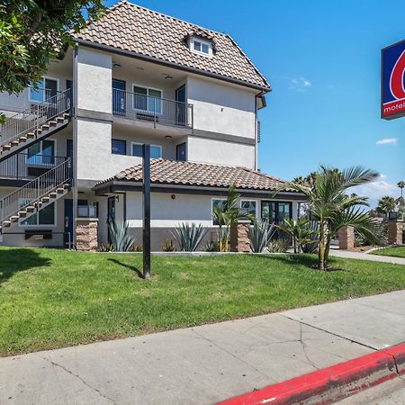 Motel 6-Escondido, Ca Dış mekan fotoğraf