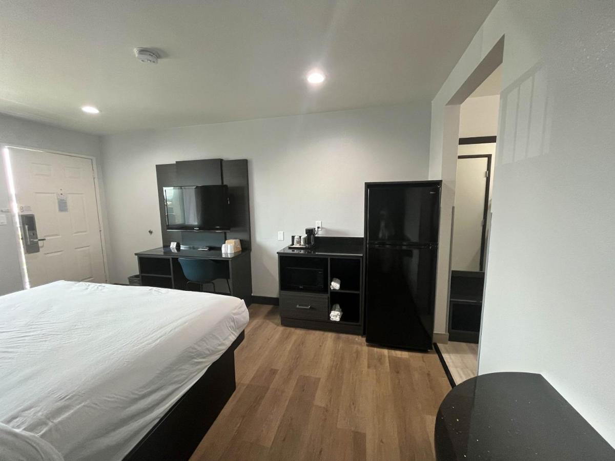 Motel 6-Escondido, Ca Dış mekan fotoğraf