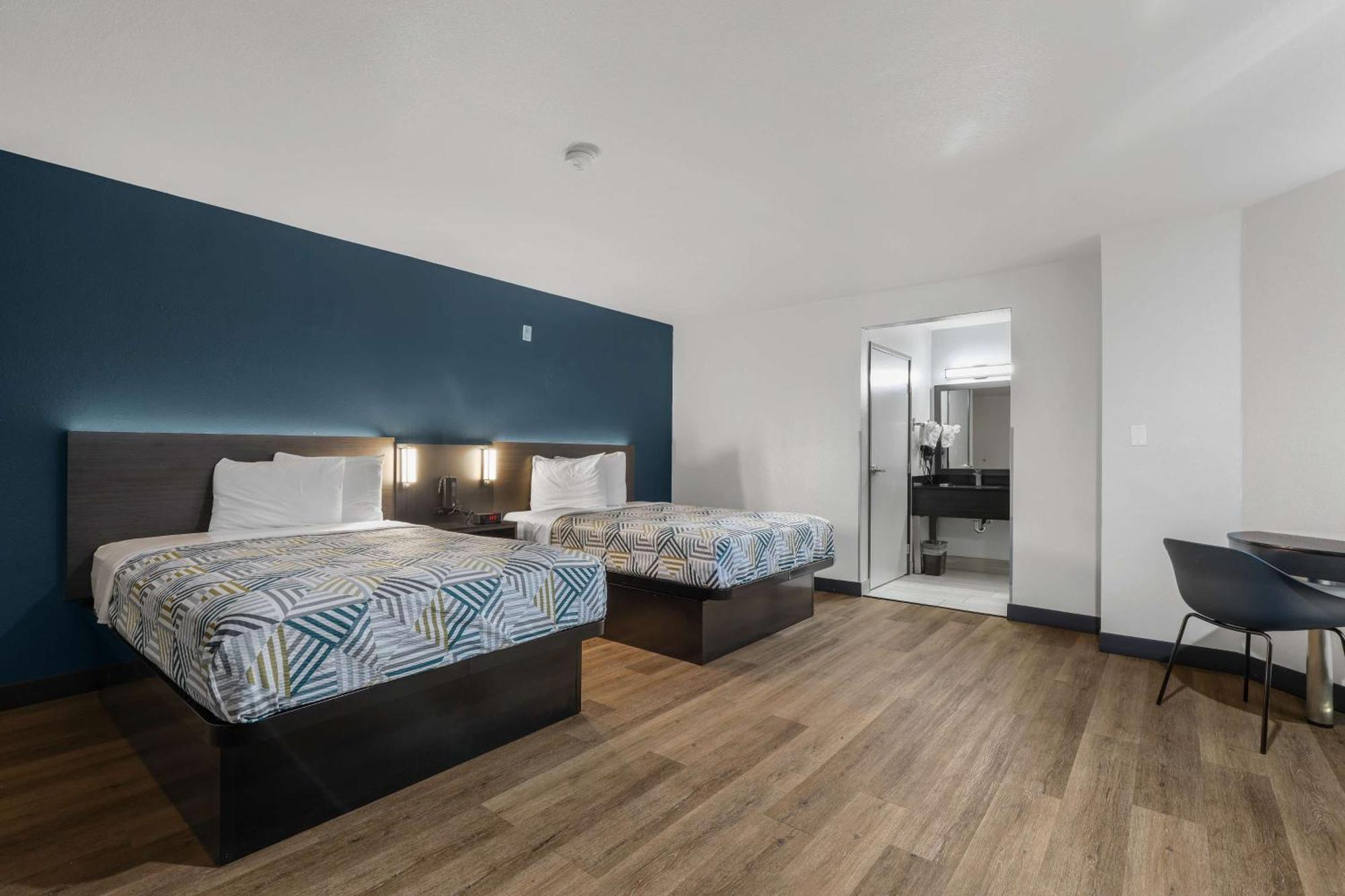 Motel 6-Escondido, Ca Dış mekan fotoğraf