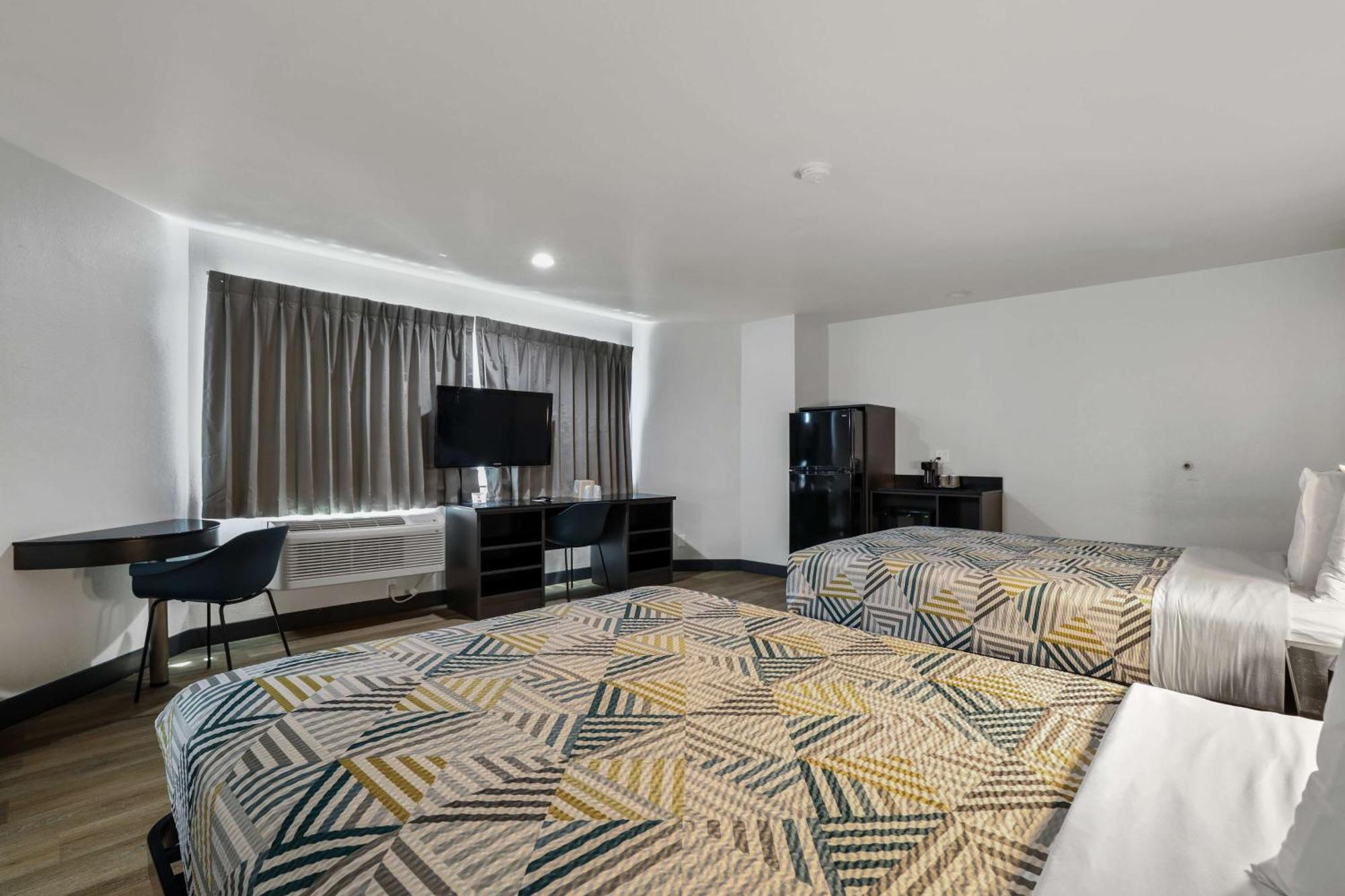 Motel 6-Escondido, Ca Dış mekan fotoğraf