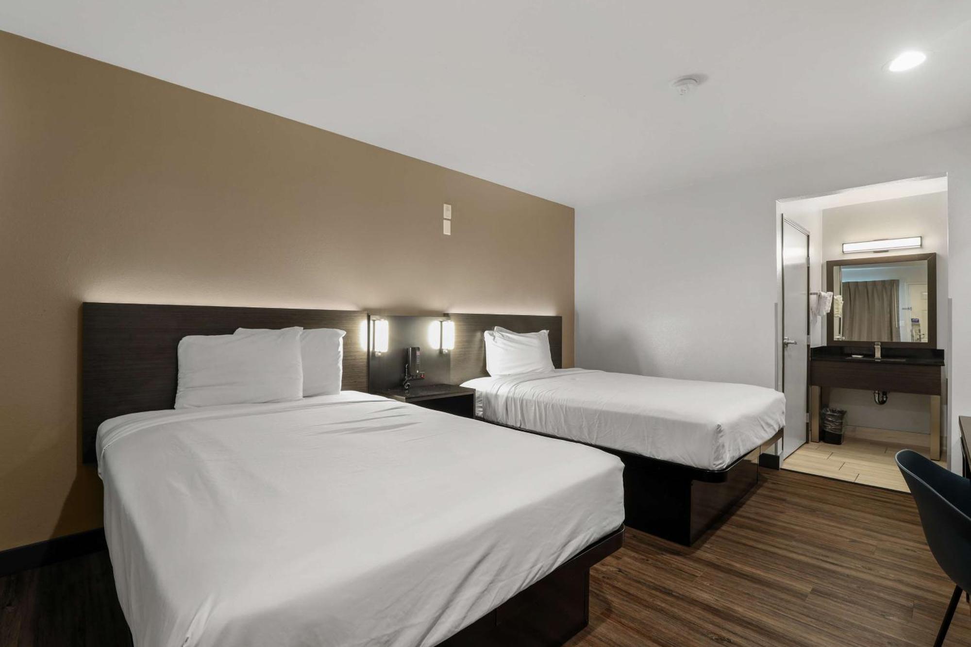 Motel 6-Escondido, Ca Dış mekan fotoğraf