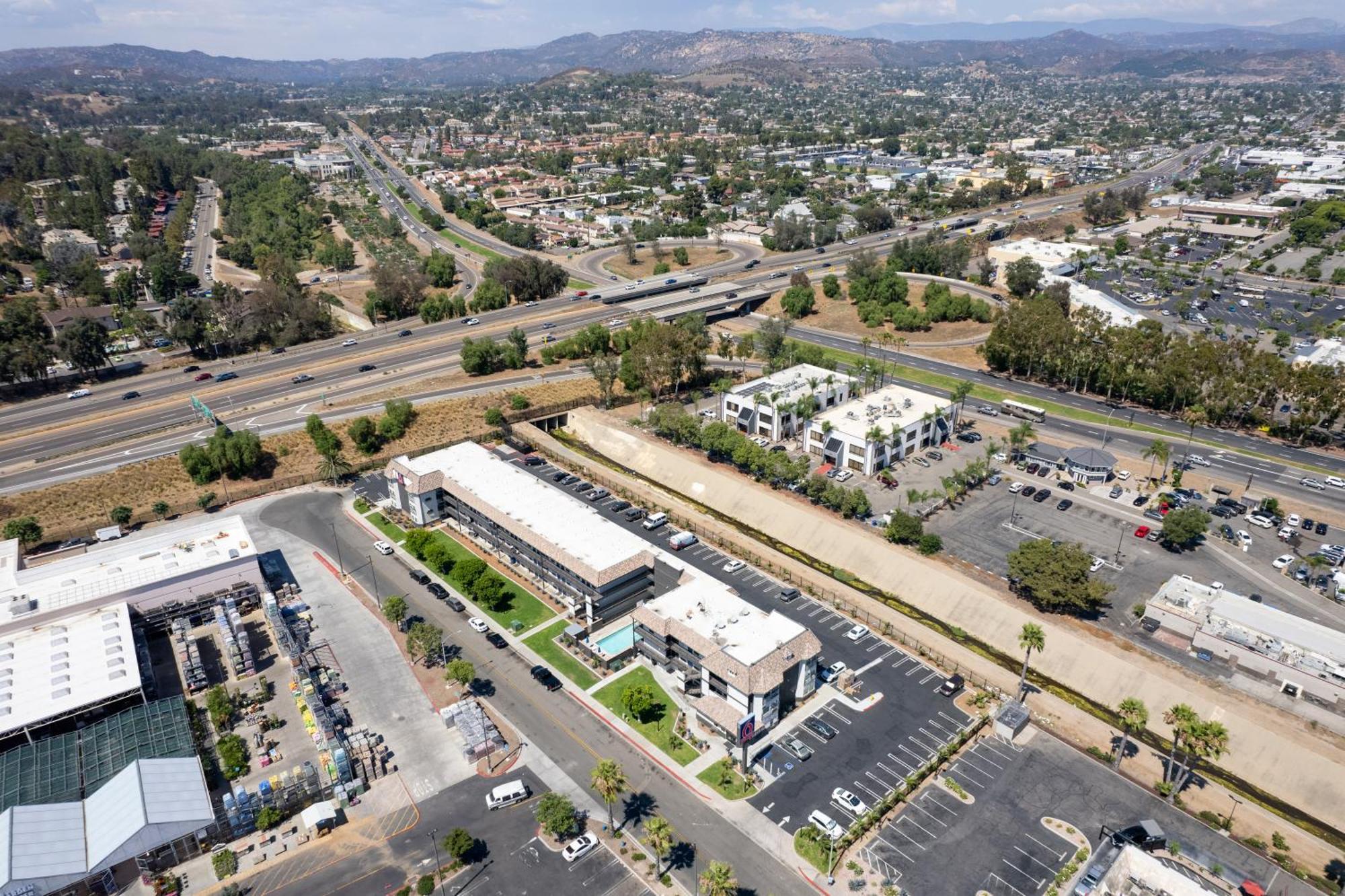 Motel 6-Escondido, Ca Dış mekan fotoğraf
